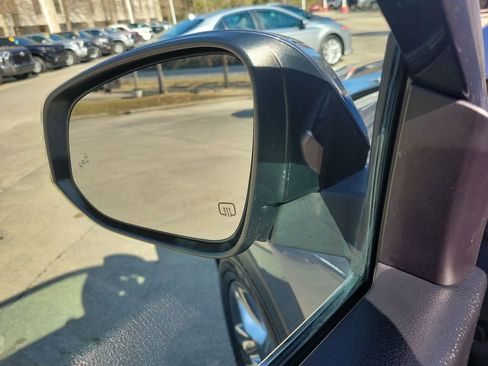 Used 2018 Toyota Highlander Limited Platinum image 12