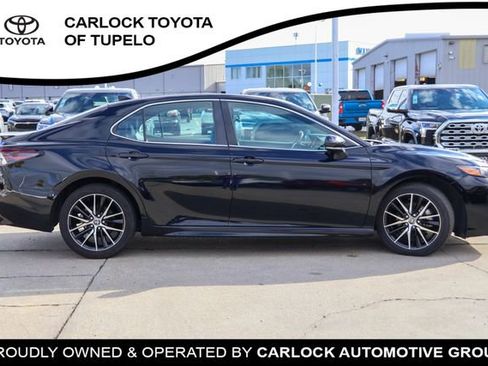 Used 2023 Toyota Camry SE image 22