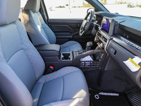 New 2026 Toyota Tacoma SR5 image 18