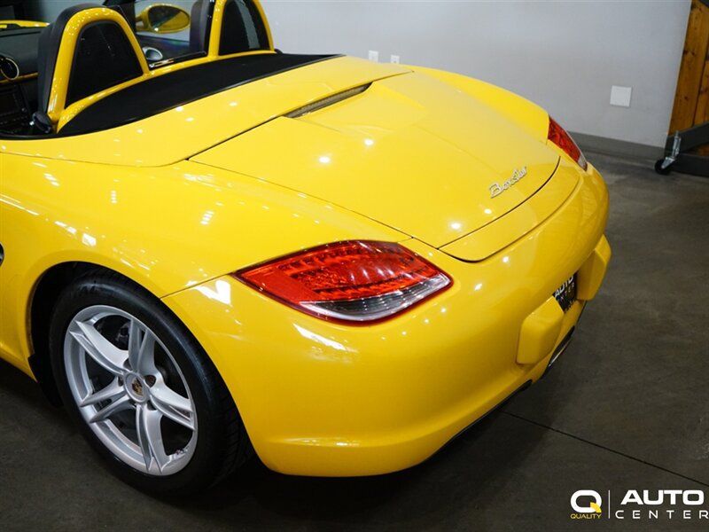 Used 2011 Porsche Boxster RWD image 9