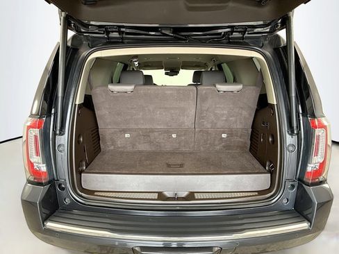 Used 2020 GMC Yukon Denali RWD image 27