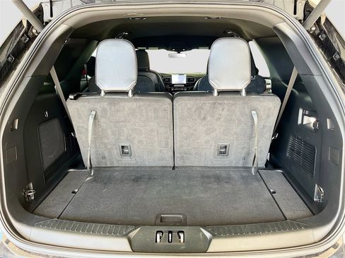 Used 2022 Ford Explorer ST-Line image 27