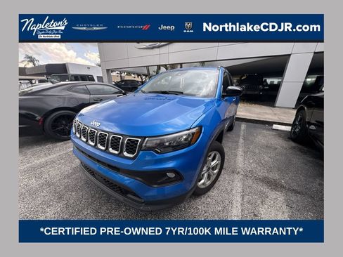 Used 2026 Jeep Compass Latitude AWD/4WD image 1