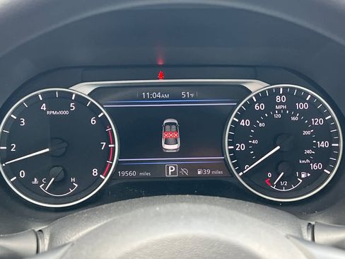 Used 2025 Nissan Sentra SV image 26