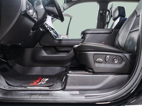 Used 2025 GMC Sierra 2500 Denali w/ Denali Reserve Package image 28