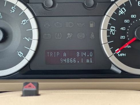 Used 2012 Ford Escape XLT FWD image 28