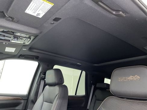 Used 2021 Chevrolet Tahoe High Country image 24