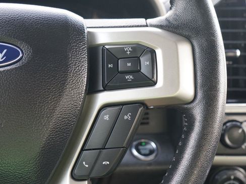 Used 2020 Ford F150 Lariat AWD/4WD image 16