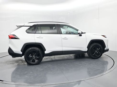 Used 2024 Toyota RAV4 XLE FWD image 8