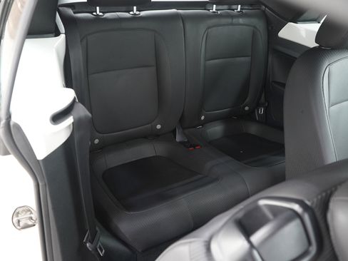 Used 2013 Volkswagen Beetle 2.5 image 11