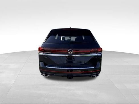 Used 2026 Volkswagen Atlas SEL Premium R-Line AWD/4WD image 5