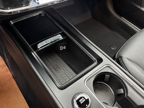 New 2026 Lincoln Corsair Grand Touring AWD/4WD image 23