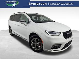 Used 2021 Chrysler Pacifica Limited 360° Tour