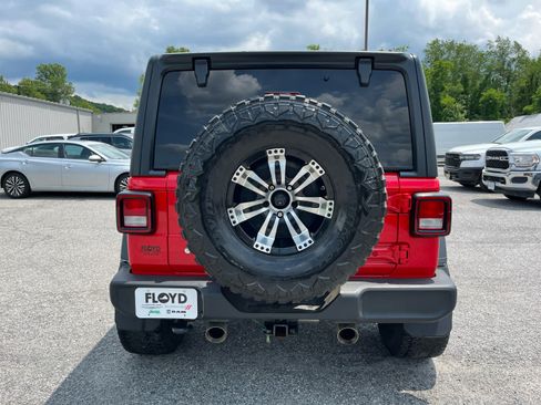 Used 2019 Jeep Wrangler Unlimited Sport AWD/4WD image 4