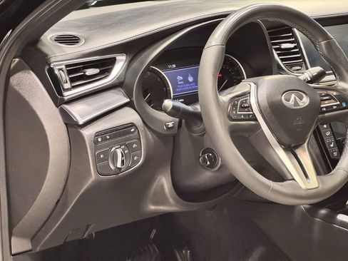 Used 2023 INFINITI QX55 Essential w/ Cargo Package image 18