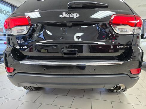 Used 2021 Jeep Grand Cherokee Limited image 11