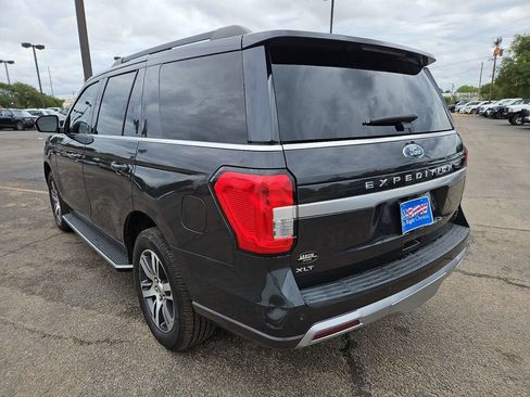 Used 2022 Ford Expedition XLT RWD image 8