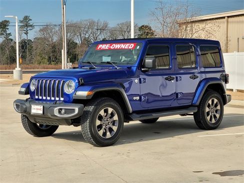 Used 2019 Jeep Wrangler Unlimited Sahara image 3