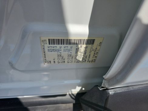 Used 2021 Nissan Rogue S AWD/4WD image 28