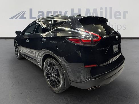 Certified 2023 Nissan Murano SV w/ SV Midnight Edition Package image 3