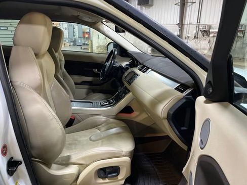 Used 2015 Land Rover Range Rover Evoque Pure AWD/4WD image 22