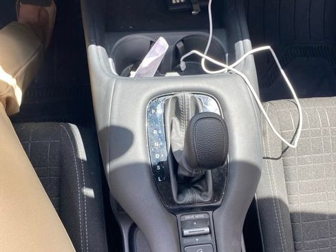 Used 2023 Honda HR-V LX image 6