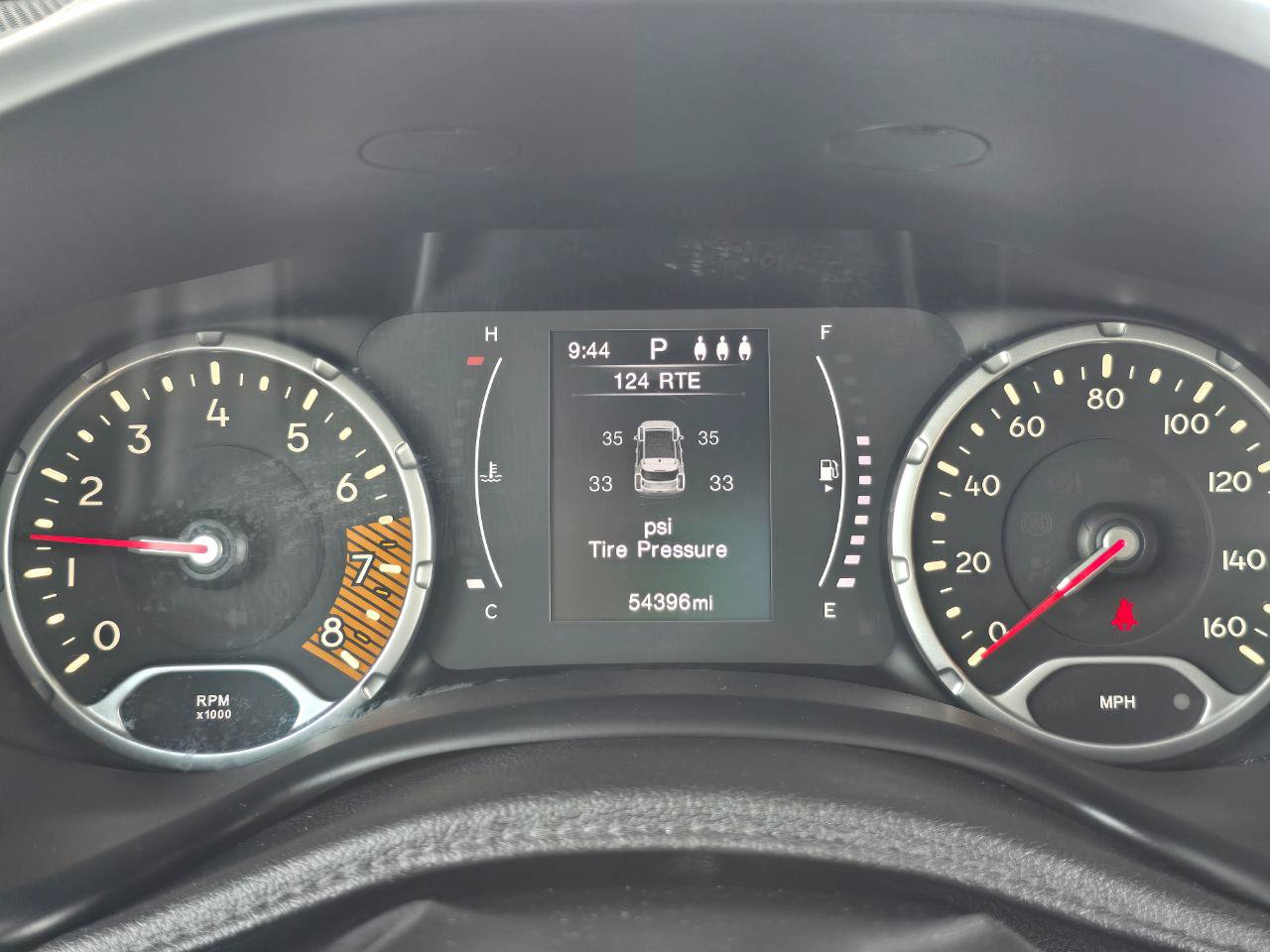 Used 2019 Jeep Renegade Latitude AWD/4WD image 8