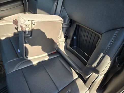 Used 2024 Chevrolet Silverado 1500 LT Trail Boss w/ Convenience Package II image 30