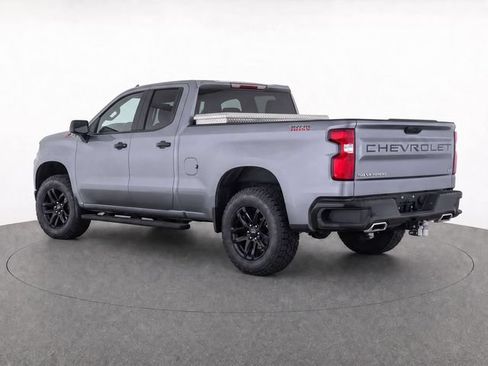 Used 2020 Chevrolet Silverado 1500 LT Trail Boss w/ Bed Protection Package AWD/4WD image 7