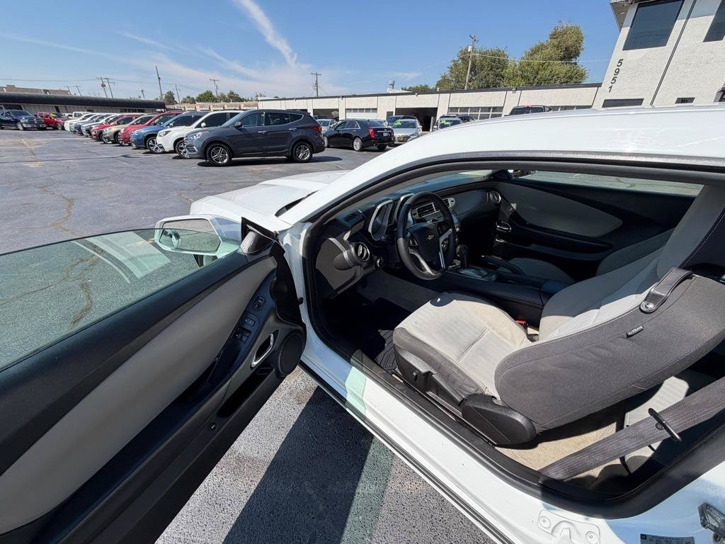 Used 2012 Chevrolet Camaro LS RWD image 14