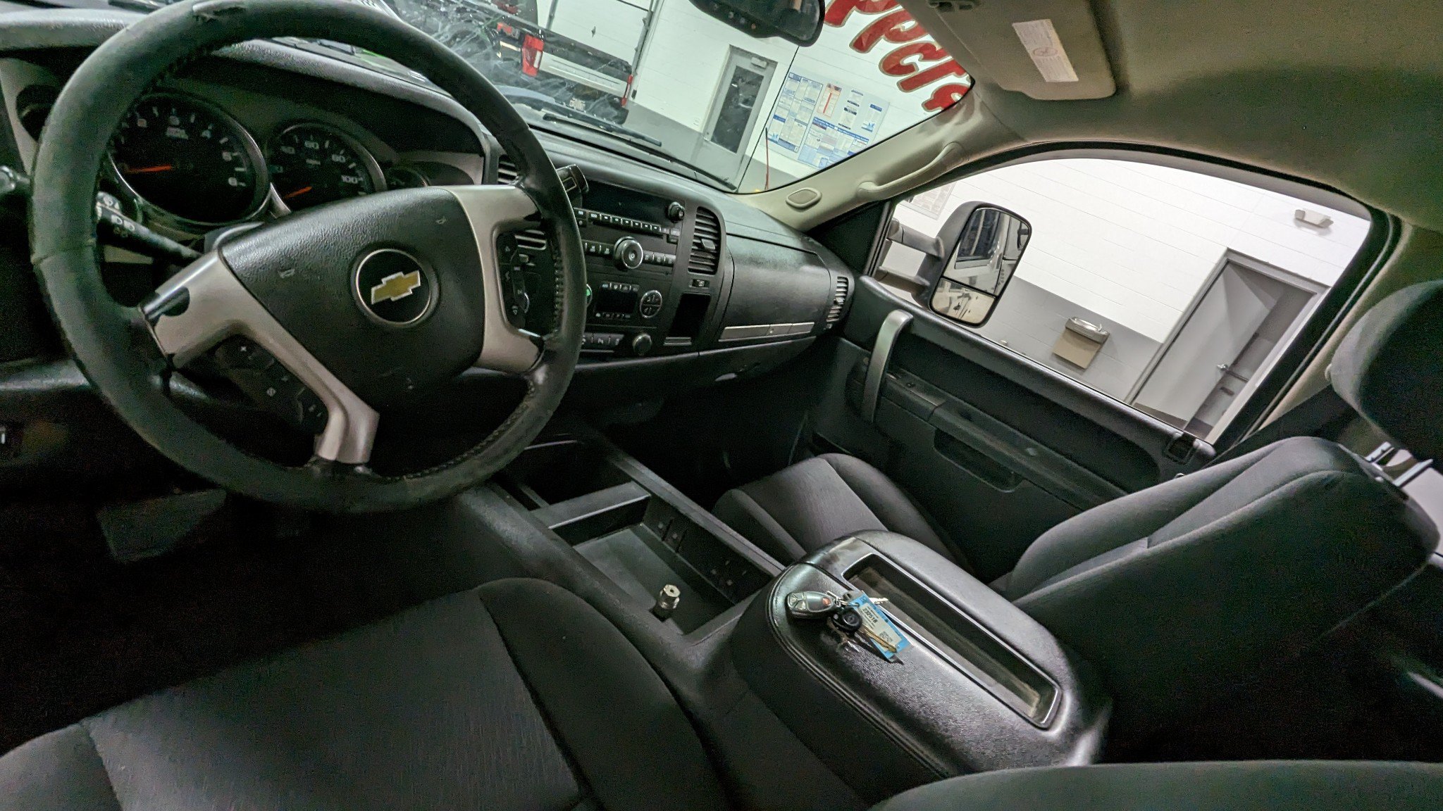 Used 2013 Chevrolet Silverado 2500 LT w/ Interior Plus Package AWD/4WD image 4