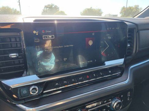 Used 2023 GMC Sierra 1500 SLT w/ SLT Premium Plus Package image 21