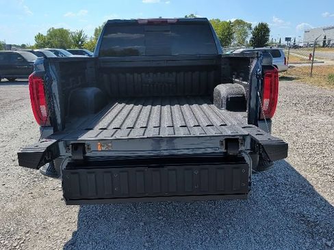 Used 2026 GMC Sierra 1500 Denali w/ Denali Reserve Package AWD/4WD image 16