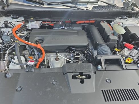 Used 2025 Honda CR-V Sport-L image 32