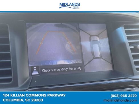Used 2014 Nissan Pathfinder Platinum FWD image 29