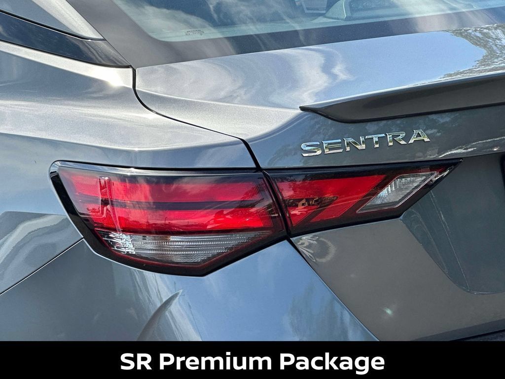 Certified 2023 Nissan Sentra SR w/ SR Premium Package FWD image 12