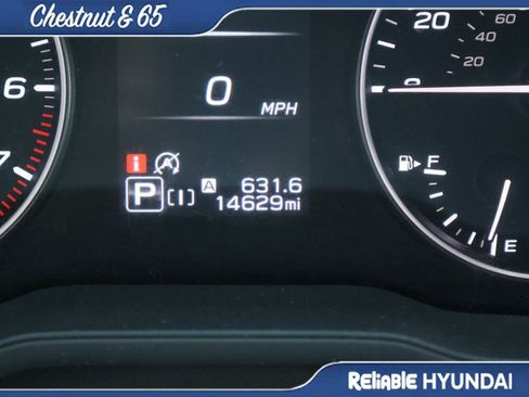 Used 2024 Subaru Crosstrek 2.0i Premium AWD/4WD image 31