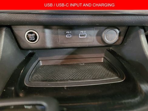 Certified 2023 Nissan Rogue SV image 17