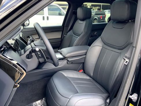 Used 2025 Land Rover Range Rover Sport Dynamic SE image 11