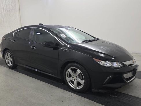 Used 2017 Chevrolet Volt LT image 1