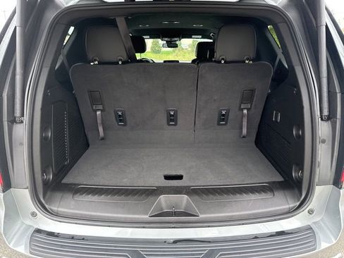 Used 2024 Chevrolet Tahoe LT image 11