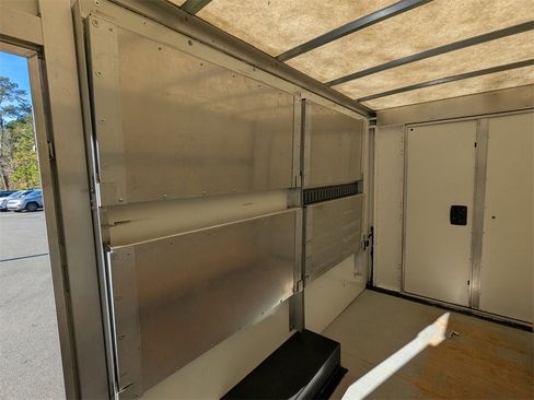 Used 2021 Chevrolet Express 3500 w/ Power Convenience Package image 14