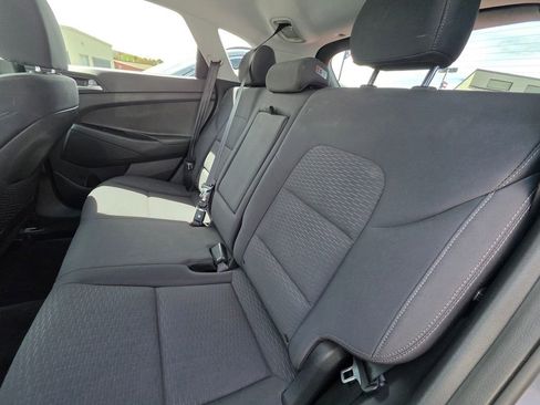 Used 2021 Hyundai Tucson Value FWD image 6