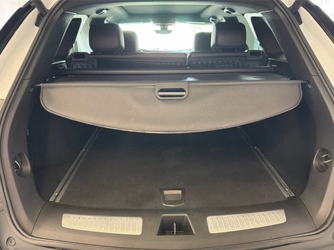 Used 2021 Cadillac XT5 Premium Luxury image 7