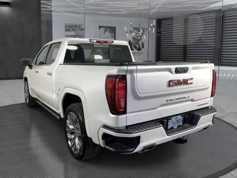 Used 2022 GMC Sierra 1500 Denali w/ Denali Reserve Package AWD/4WD image 7
