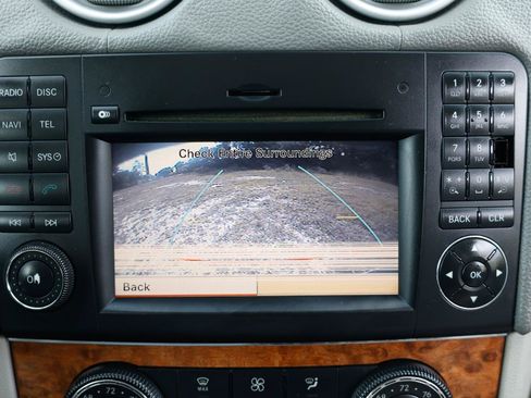 Used 2009 Mercedes-Benz GL 450 4MATIC image 38