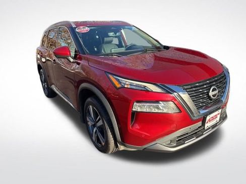 Used 2023 Nissan Rogue SL w/ SL Premium Package image 7