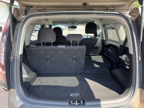 Used 2015 Kia Soul image 5