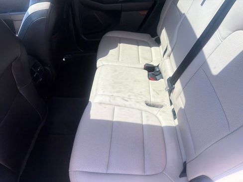 Used 2022 Ford Escape SEL FWD image 16