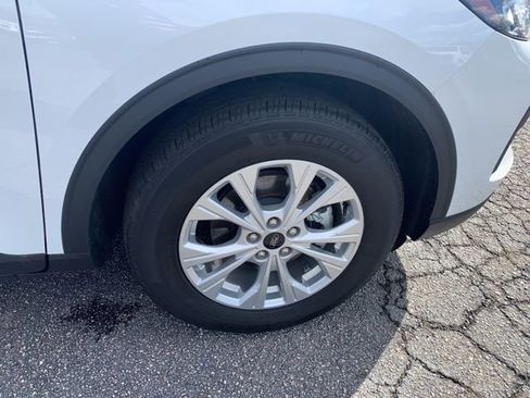 New 2025 Ford Escape Active w/ Tech Pack #1 image 40